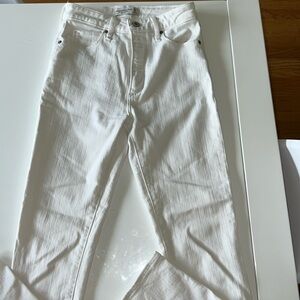 Abercrombie & Fitch white super skinny high rise jeans